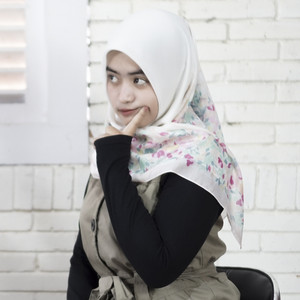 Woro Widowati - Luntur