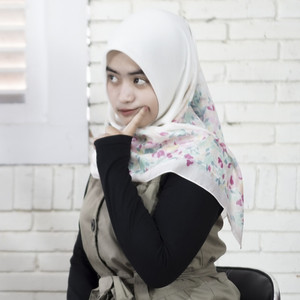 Woro Widowati - Luntur