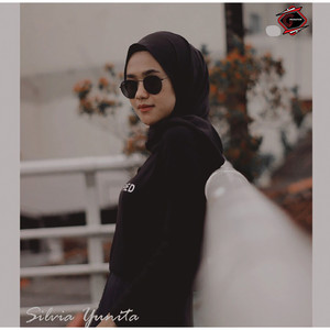 Silvia Yunita - Satu Cinta Dua Hati