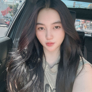 Laura Mendonca - DJ KISINAN