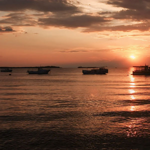 Husna - ELUH TANGIS KANGENMU