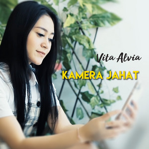 Vita Alvia - Kamera Jahat