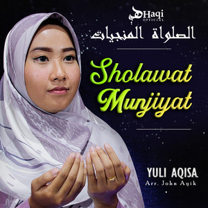 Yuli Aqisa - Sholawat Munjiyat