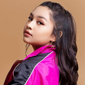 Khirani Trihatmodjo - Gantung