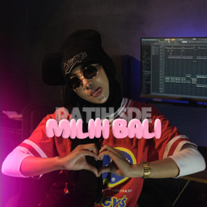 Ratih SDE - Milih Bali