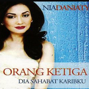 Nia Daniaty - Kaulah Segalanya