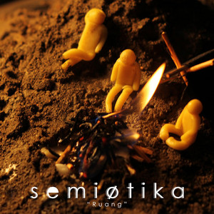 Semiotika - Tunggu Terpejam