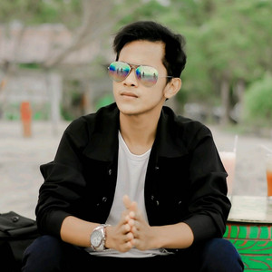 Dek Aroel - TIA MONIKA