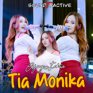Ajeng Febria - Tia Monika
