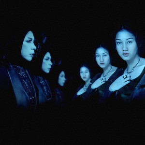 Nike Ardilla, Melly Goeslaw - Bertemu Kembali