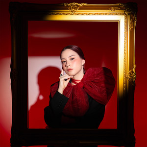 Emma Elliott - Bingkai