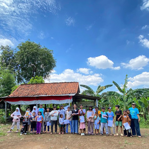 Elizabeth Tunggadewi - Rumah Belajar Ciliwung Ceria