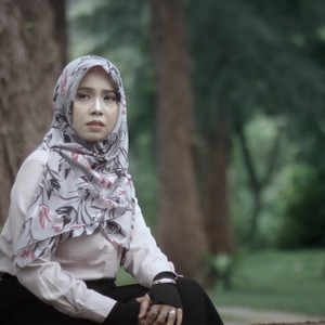 Vanny Vabiola - Ku Cari Jalan Terbaik