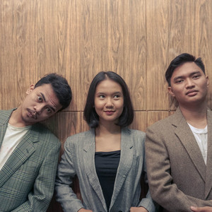 Sejuk Sendu - Rias Berarus