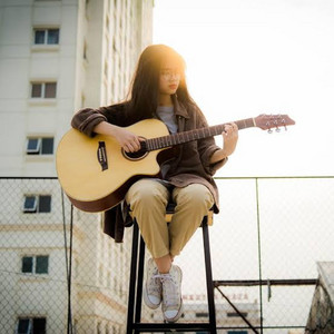 Intan Nevita - Komang