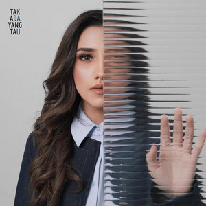 Adiva Adelia - Tak Ada Yang Tau