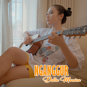 DELLA MONICA - Nganggur