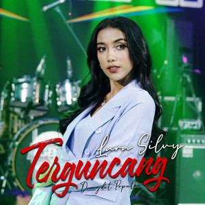 Lara Silvy - Terguncang