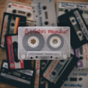 Fiersa Besari - Komedi Tragis