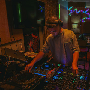 Yoga Ardiansyah RMX - Dj Velocity Aku Mah Apa