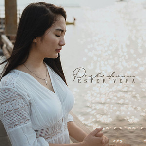 Ester Vera - Perbedaan