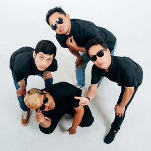 Enemy Down - Puisi Pekerja Keras