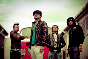 Pretty Ugly - Itu Bukan Aku