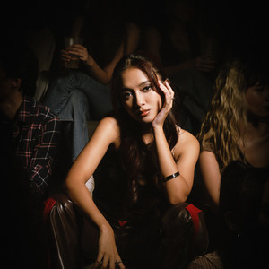 Rahmania Astrini - LOVE ME LIKE YOU